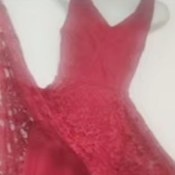 Muadress ** Beautiful Red Lace Hi-Lo Dress in size XL - Picture 12 of 13